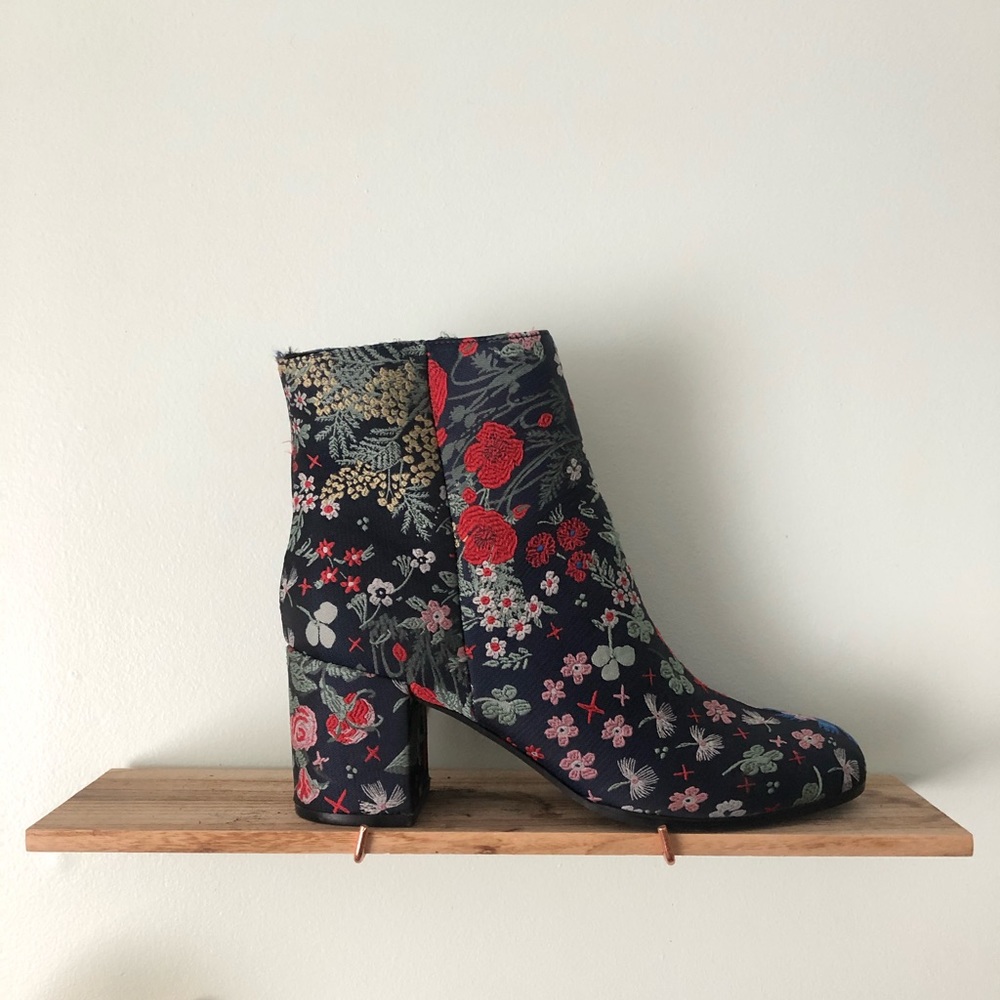 beautiful jacquard-style heeled ankle boots